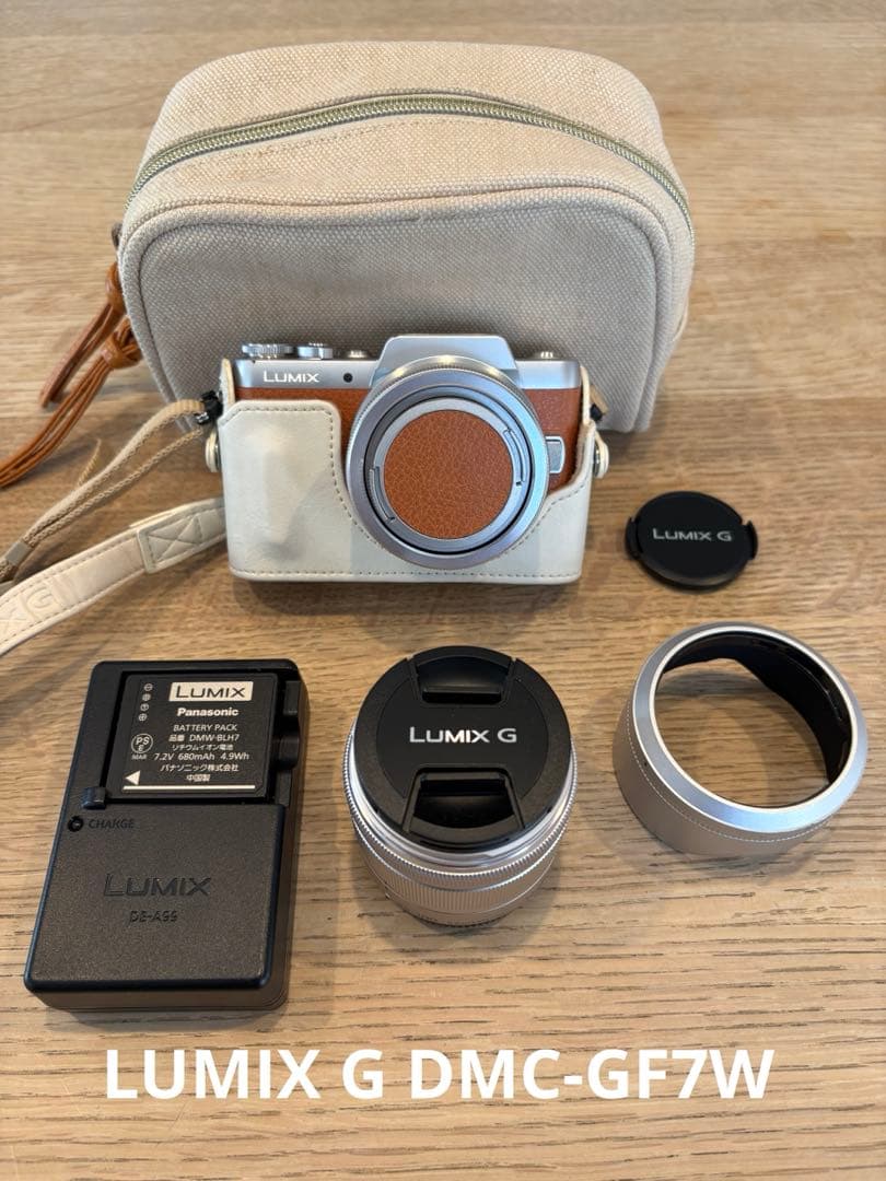 デジタルカメラ Panasonic LUMIX G DMC-GF7W