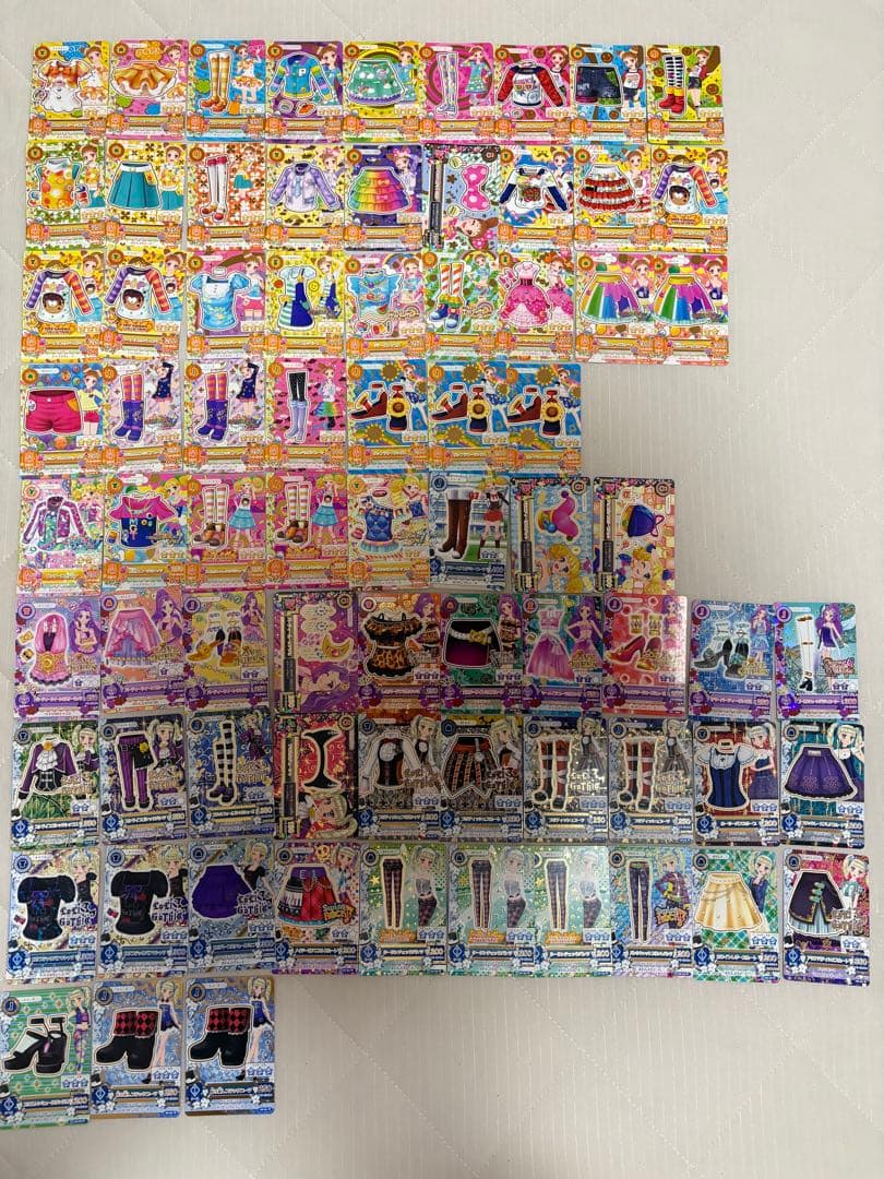 あ*や様 アイカツカード まとめ売り272枚 旧アイカツカード