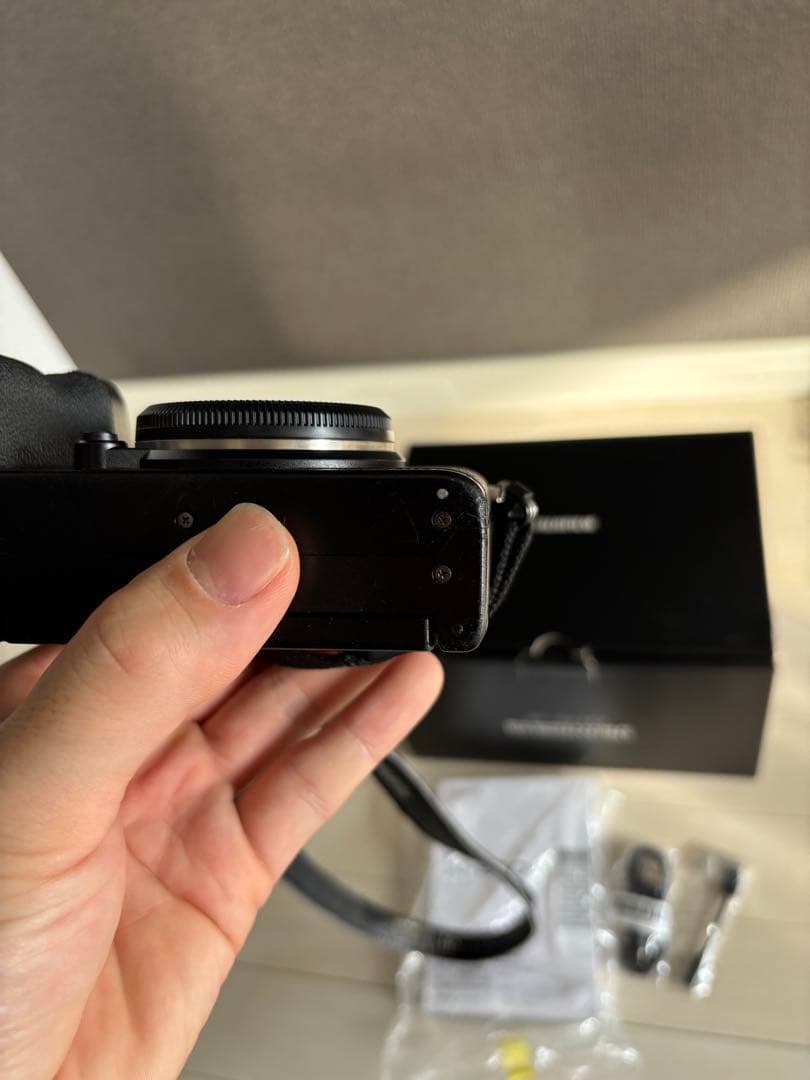 Fujifilm X-S10 ミラーレス一眼 本体