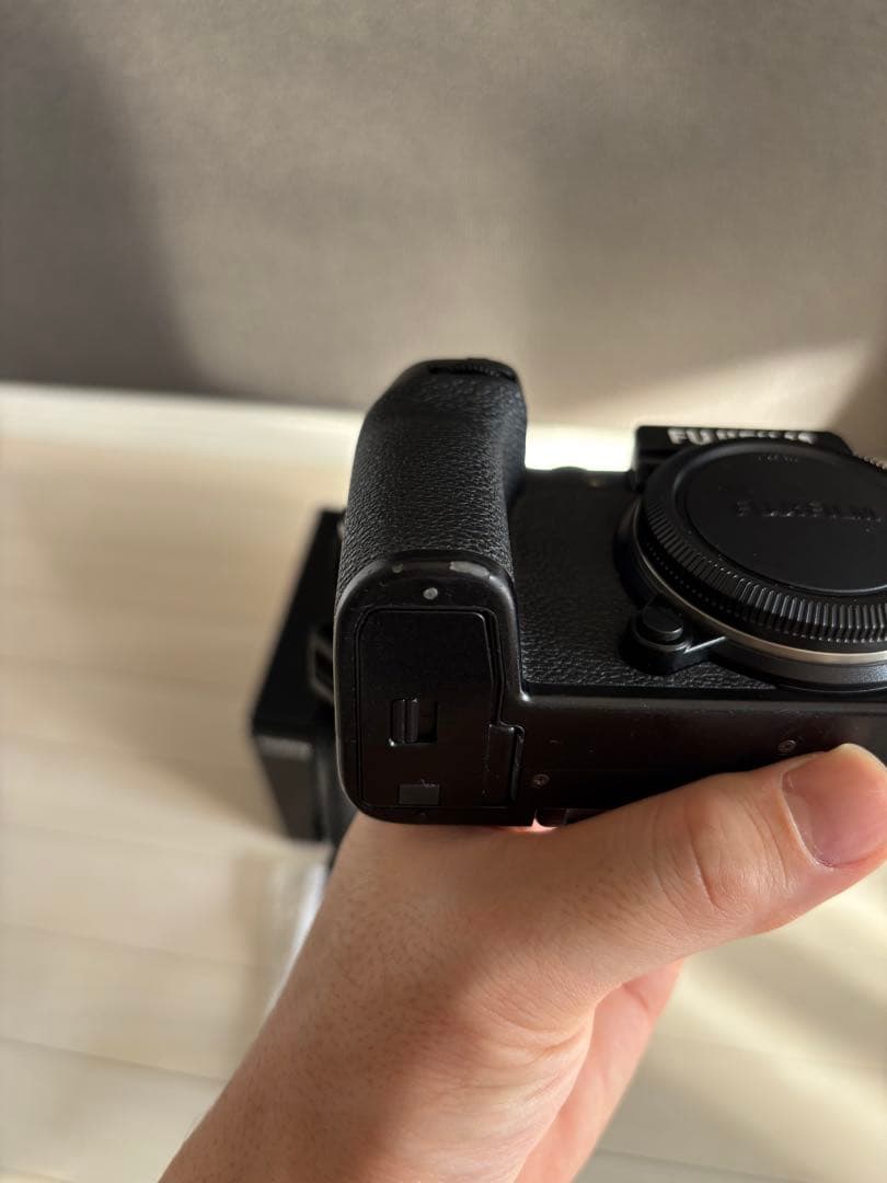 Fujifilm X-S10 ミラーレス一眼 本体