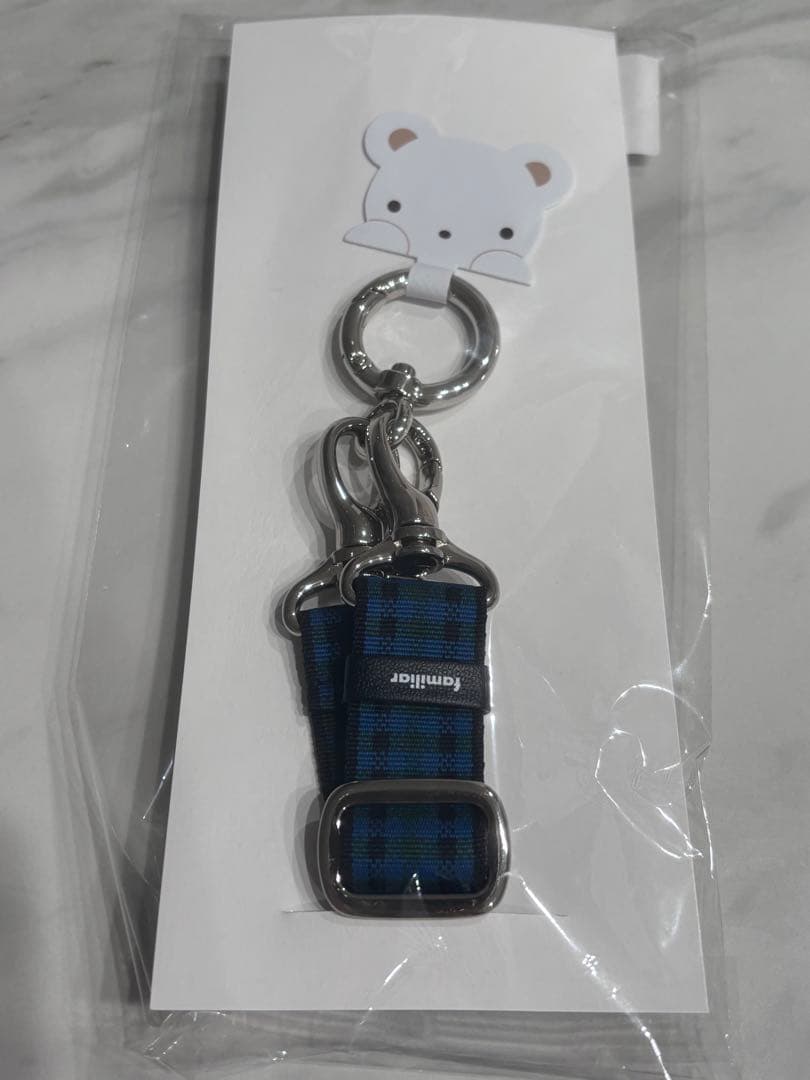 【新品】ファミリア　ショルダーストラップ2色セット（赤系チェック・青系チェック）