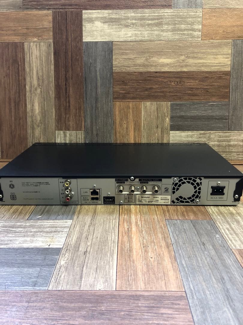 2番組録画 シャープ　ブルーレイレコーダー　BD-W570 AQUOS (100