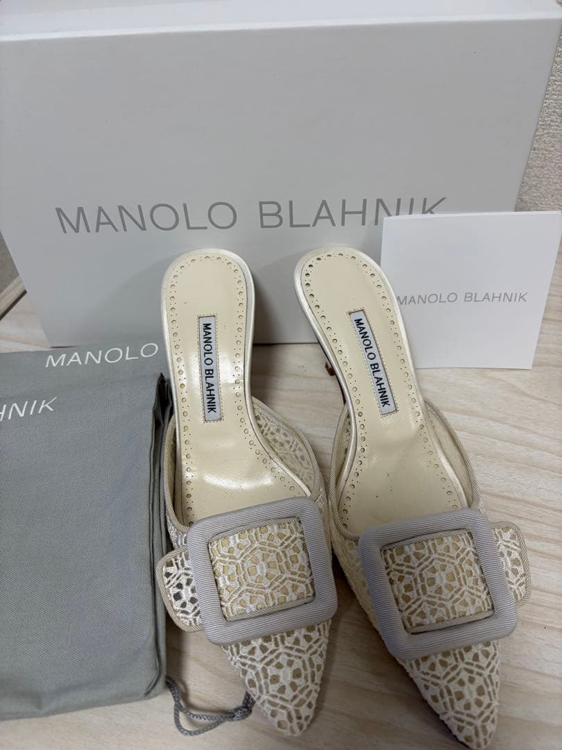 マノロブラニク　メイセール　レース　ホワイト　ミュールパンプス　36