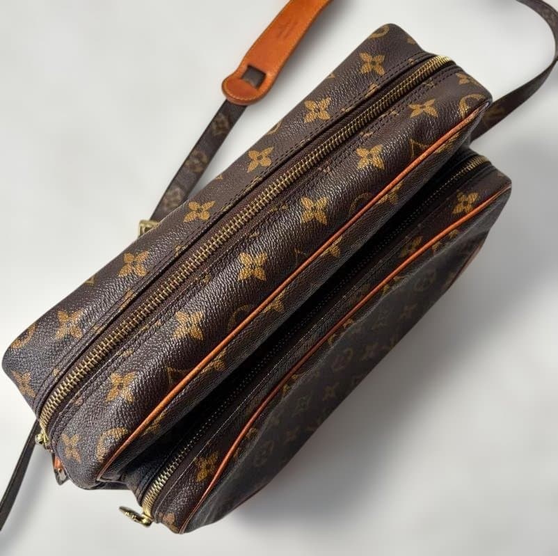 ルイヴィトン　LOUIS VUITTON ナイル　ショルダー　クロスボディバッグ