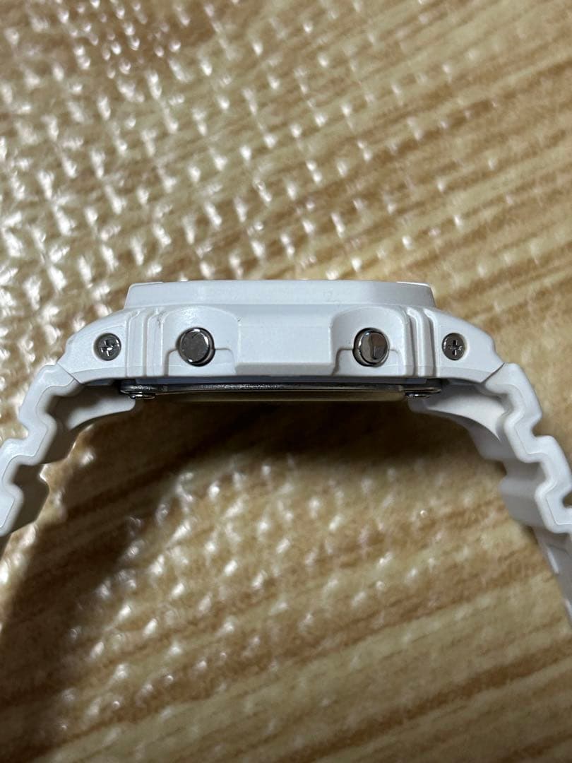 時計 g-shock GW-M5610MD