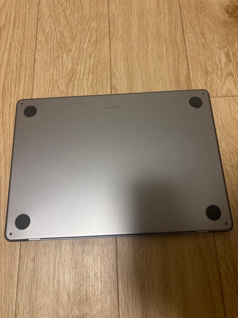 MacBook本体 MacBook Air M2 16GB