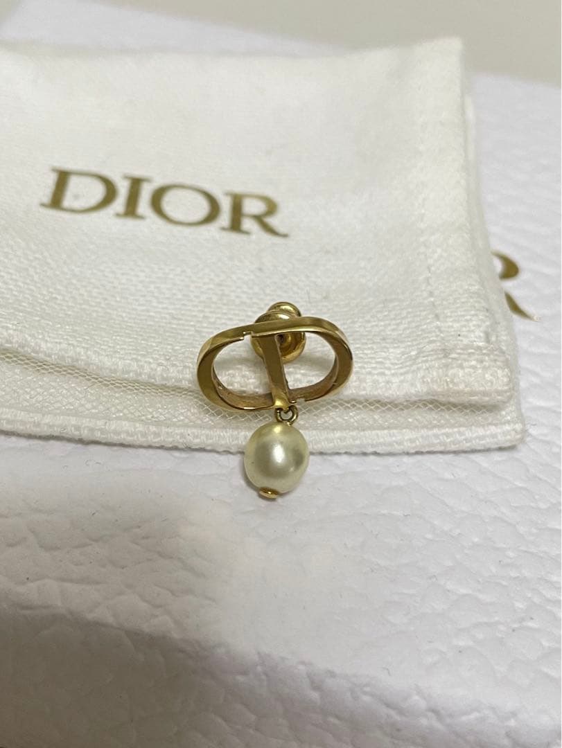 Dior petit CDピアス　片耳