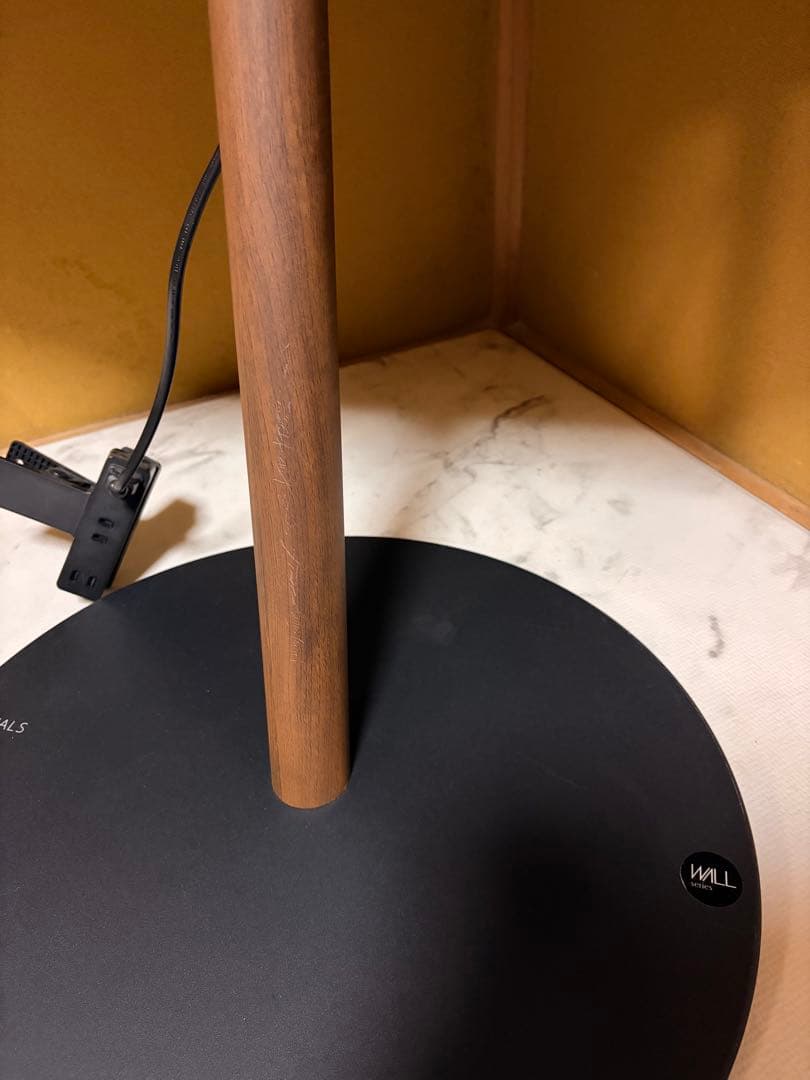 WALL INTERIORテレビスタンド