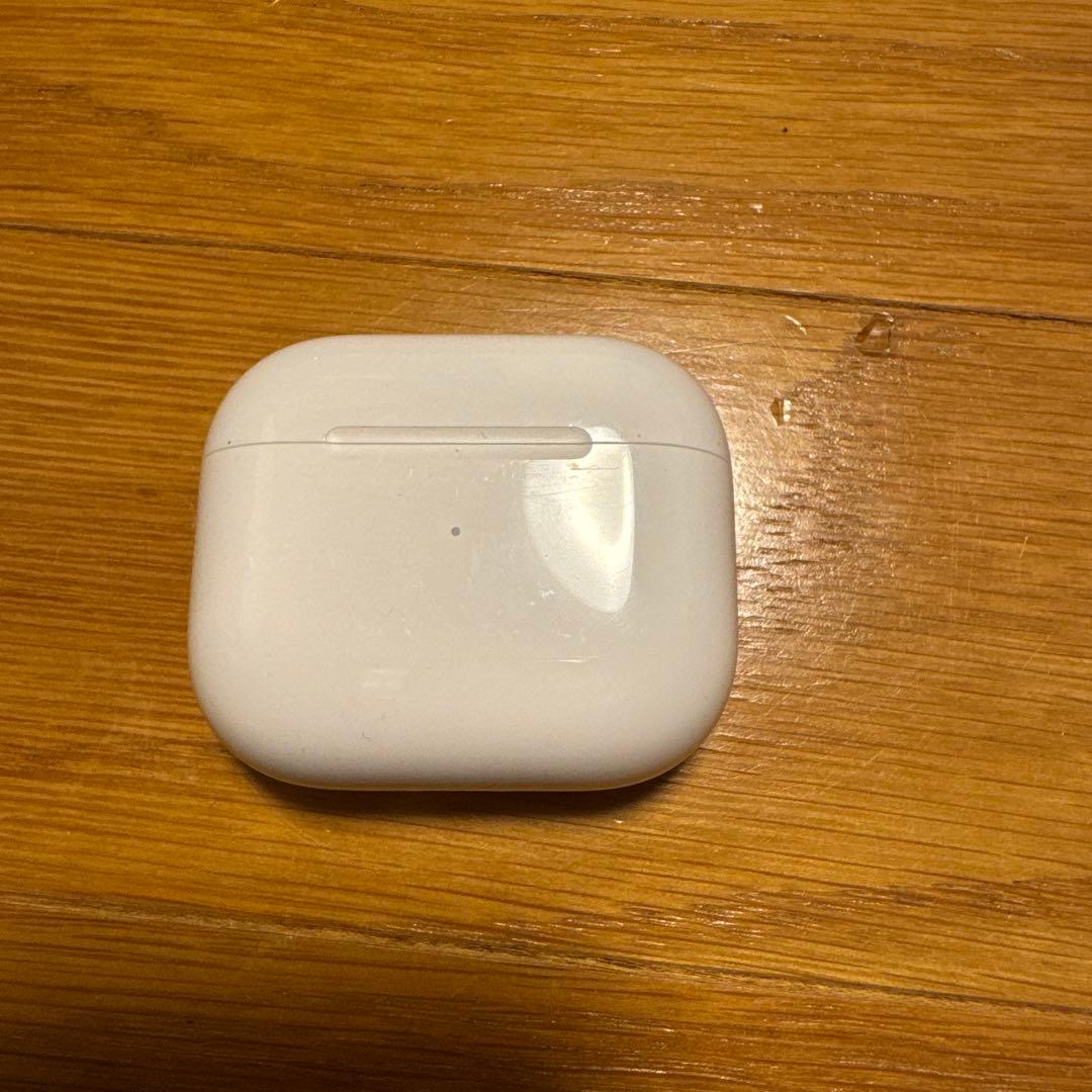 Apple AirPods エアポッツ ワイヤレスイヤホン