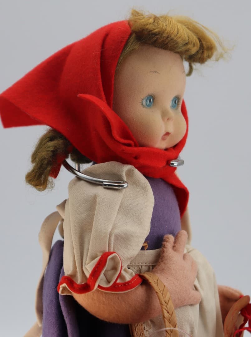 LENCI DOLL アンティークのレンチ・ドール 赤い頭巾の人形 31cm