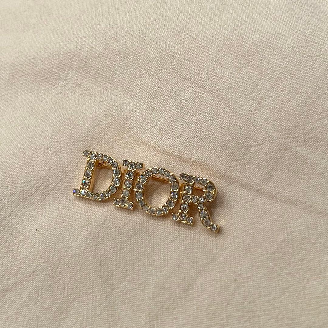 Dior ブローチ