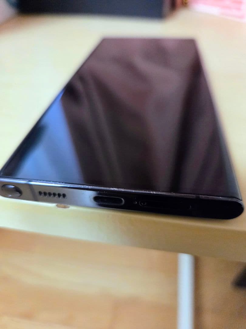 docomo Galaxy S22 Ultra 本体 ブラック