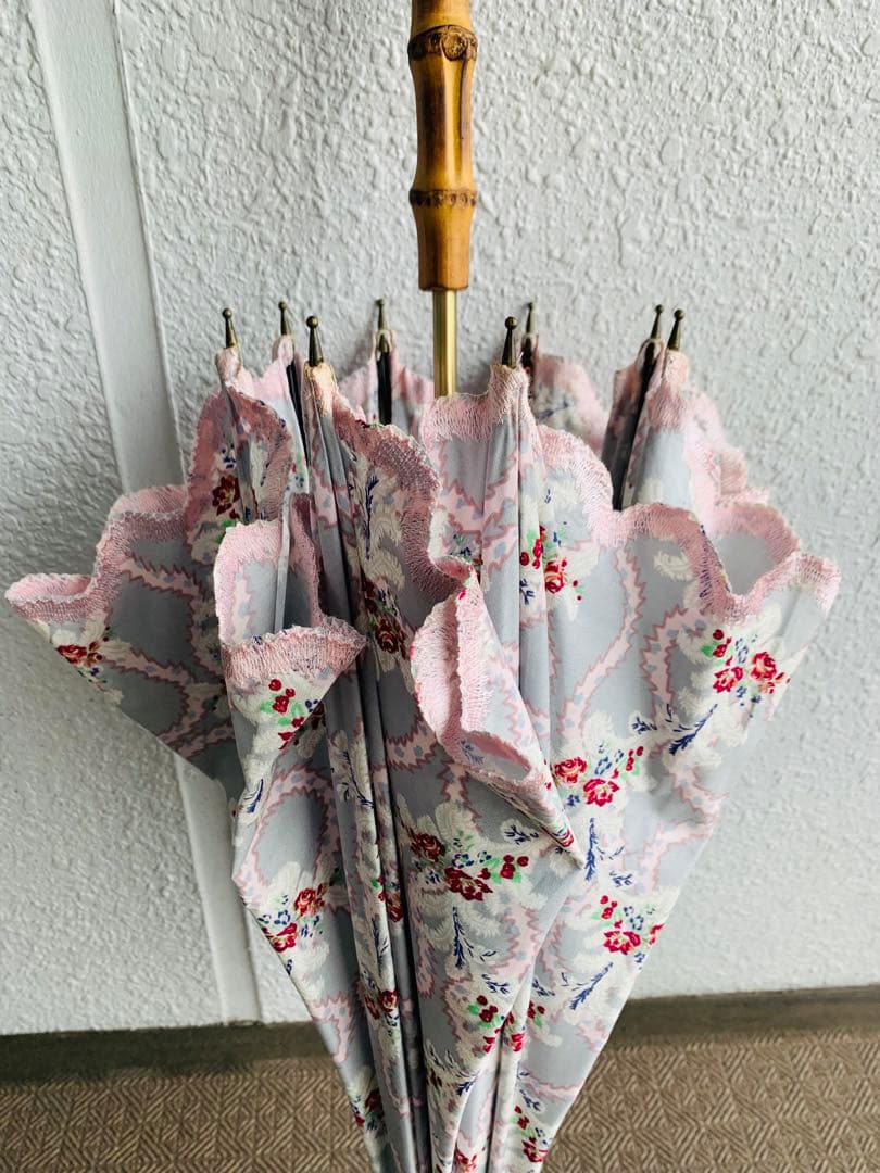 Vivienne Westwood ヴィヴィアンウエストウッド 日傘 花柄 傘