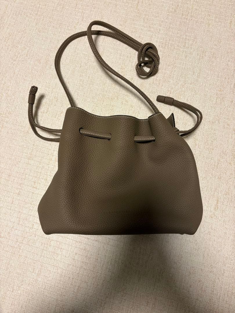 BONAVENTURA ノア ハンドバッグ シュリンクレザー