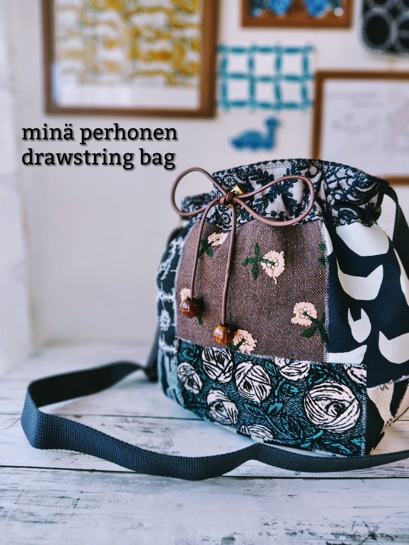 【再販ナシ】ミナペルホネン ドローストリングバッグ foresttile　巾着