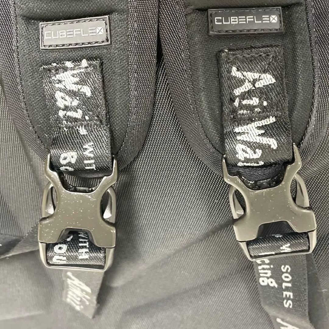 Dr.Martens ドクターマーチン ハードシェル リュック バックパック 黒