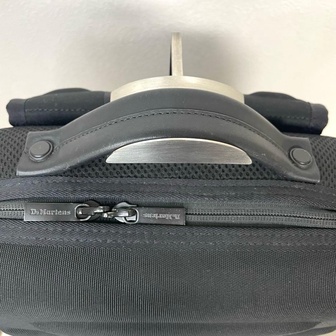 Dr.Martens ドクターマーチン ハードシェル リュック バックパック 黒