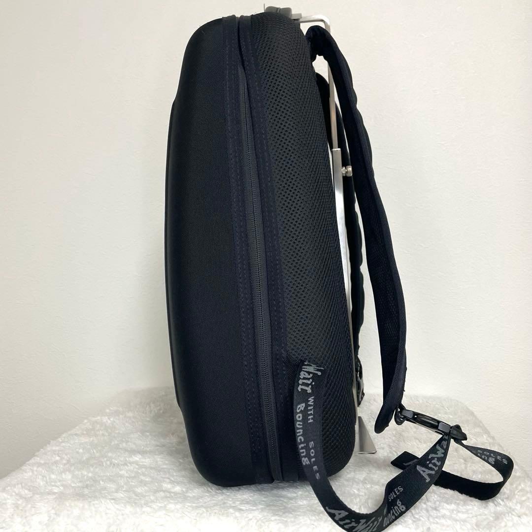 Dr.Martens ドクターマーチン ハードシェル リュック バックパック 黒