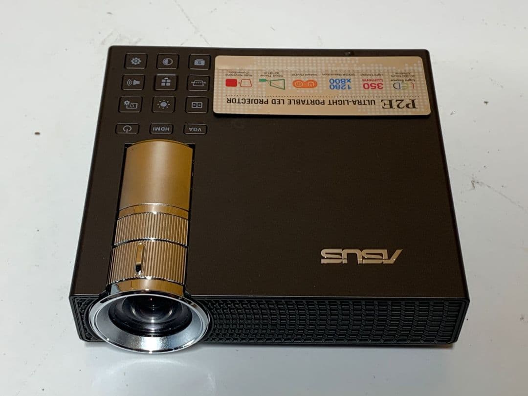 ASUS LED P2E プロジェクターリモコン付き ブラック