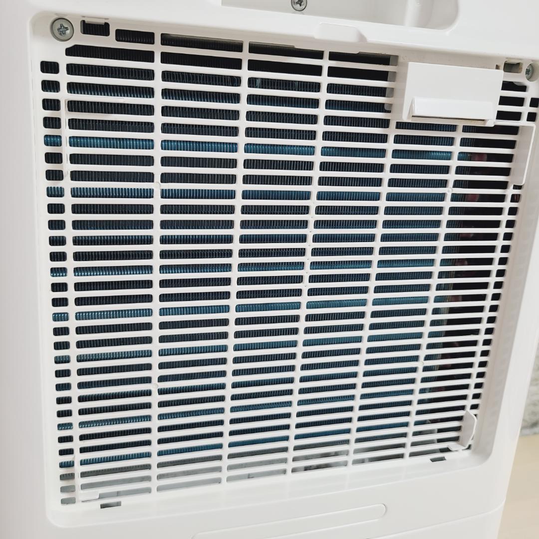 【美品】アイリスオーヤマ 衣類乾燥除湿機 IJC-H140