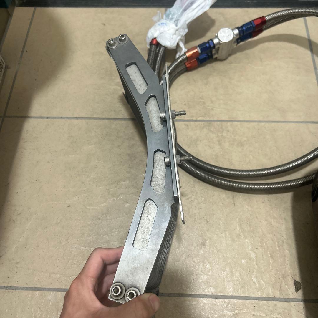 オイルクーラー アルミ製 ラウンド　gpz400f