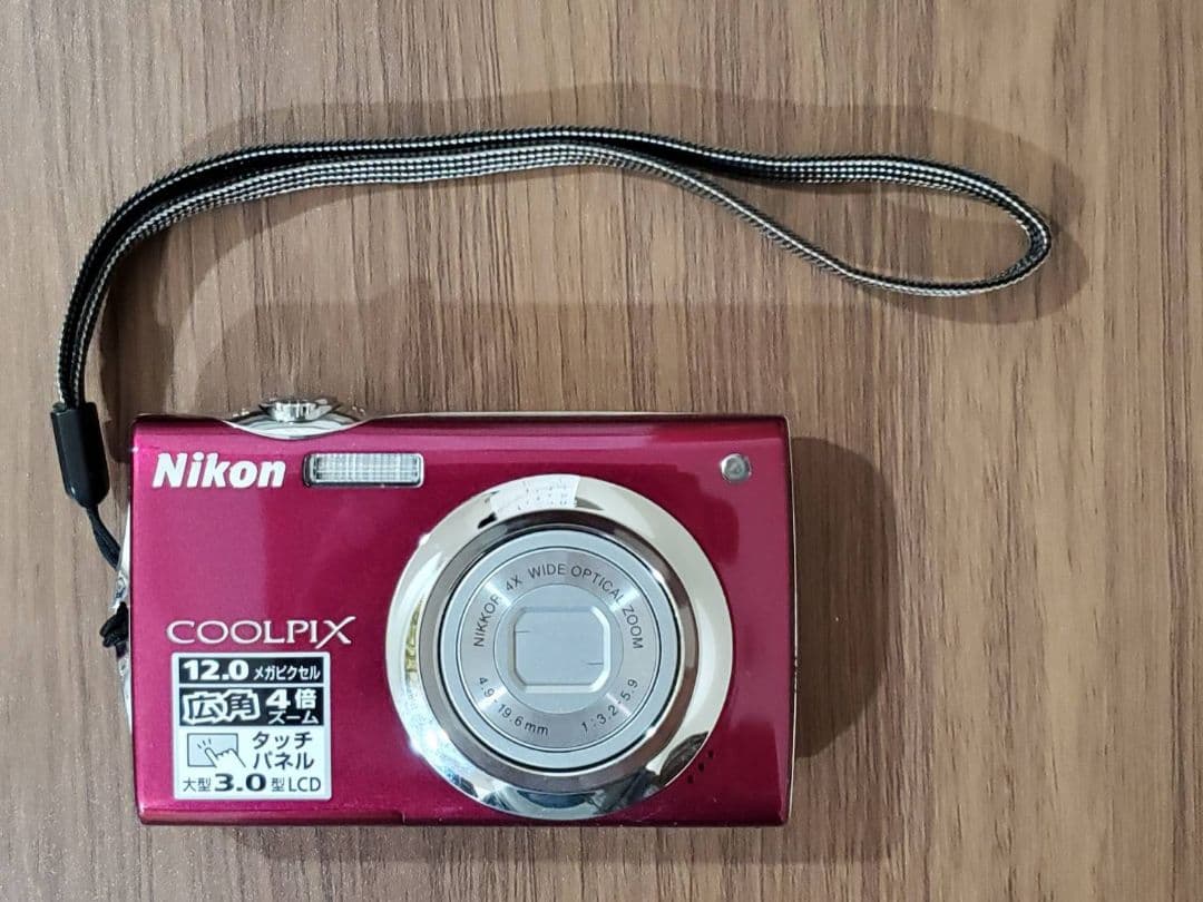 Nikon デジカメ COOLPIX S4000 ルビーレッド　sdカード付き