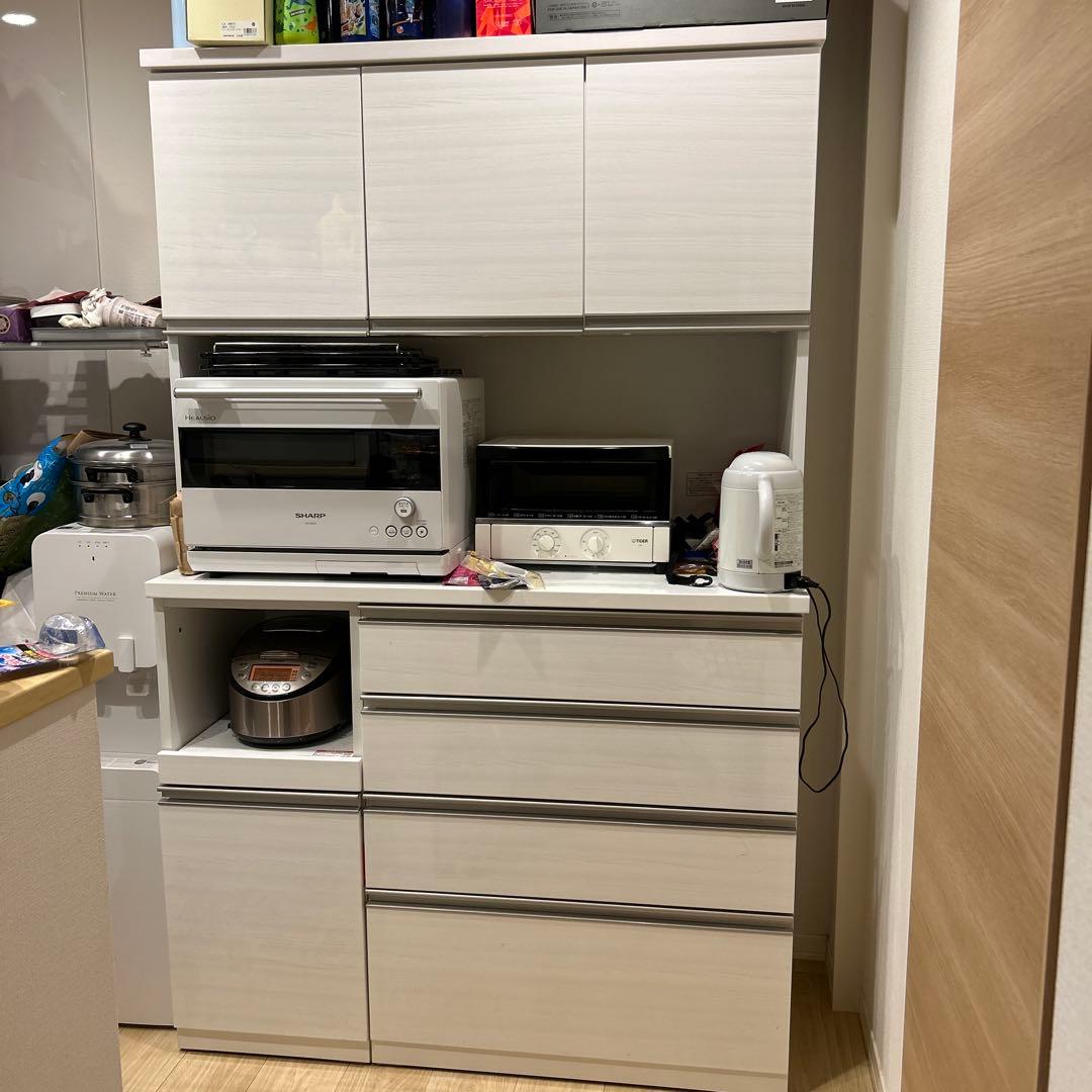 さぁちゃん　引取限定_5月17日まで）ニトリ　食器棚　キッチンボードのみ