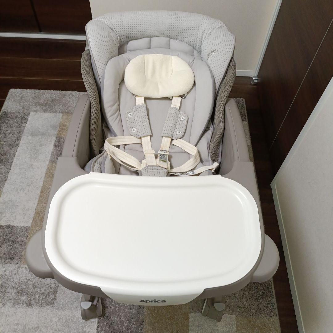 Aprica ユラリズムオート ペールグレー