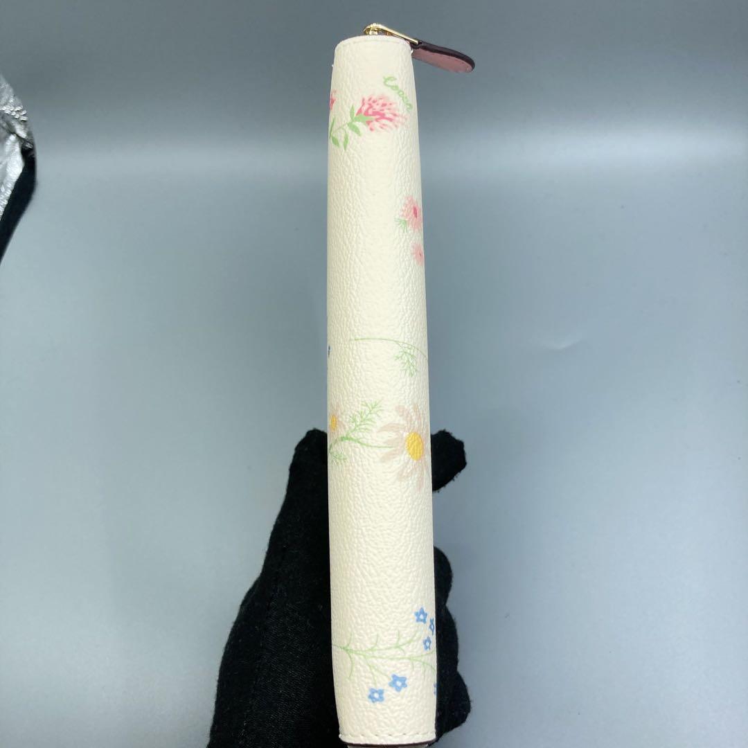 新品　未使用　箱付き　COACH コーチ 長財布 アコーディオンジップ 花柄