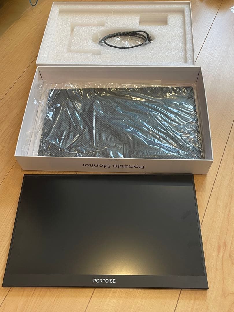 PORPOISE モバイルモニター 17.3インチ 内蔵スピーカー