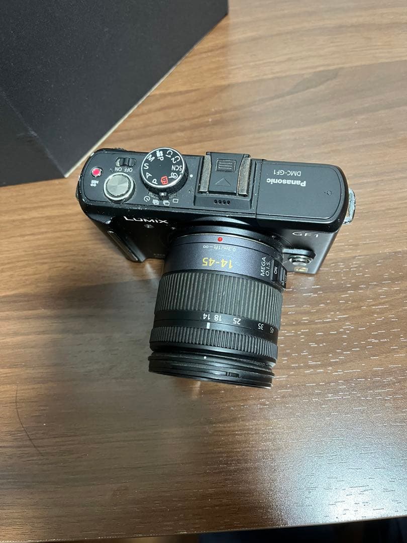 動作確認済　Panasonic Lumix GF-1 ミラーレス一眼