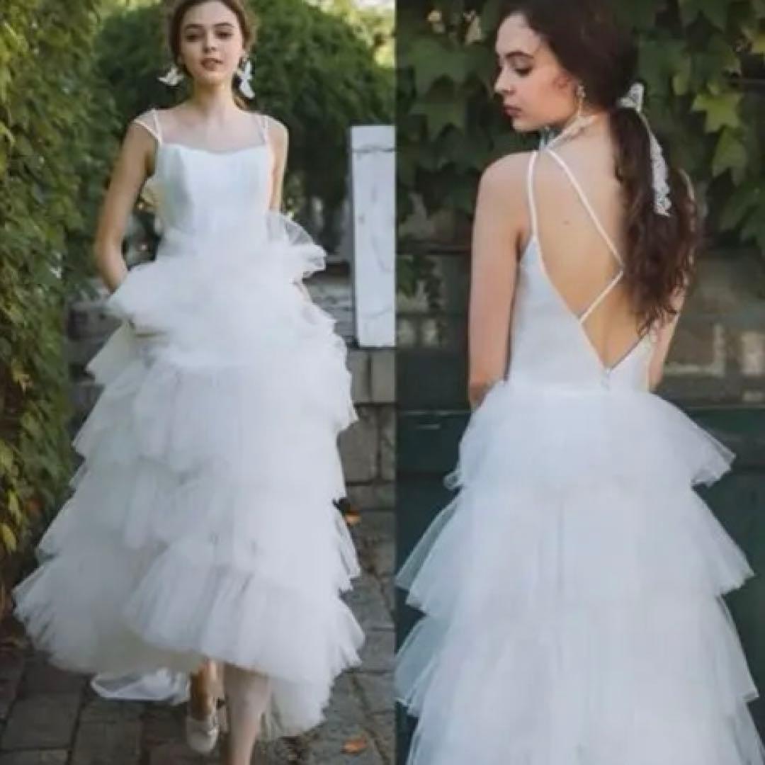 ティアードチュール　スパゲティストラップ　ウェディングドレス