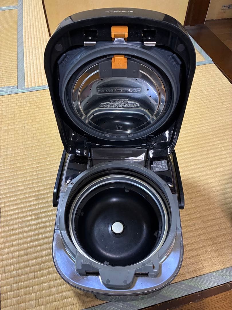 象印 NP-WU10 多機能炊飯器 取扱説明書付き