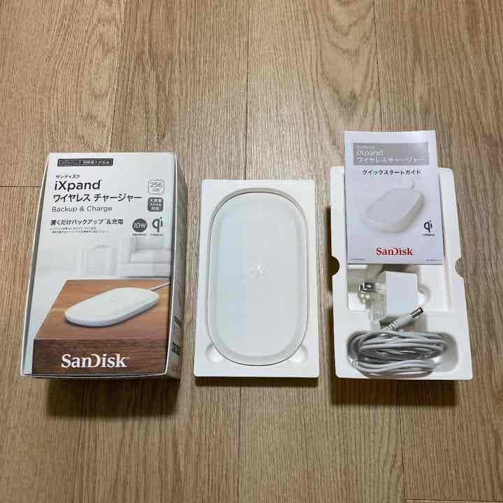 サンディスク　ワイヤレスチャージャー