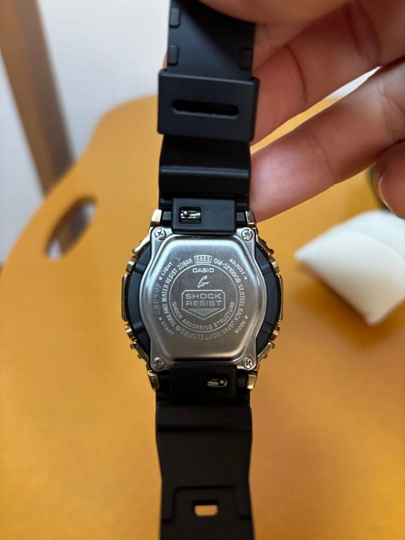 G-SHOCK GM-S2100GB-1AJF ブラック×ゴールド