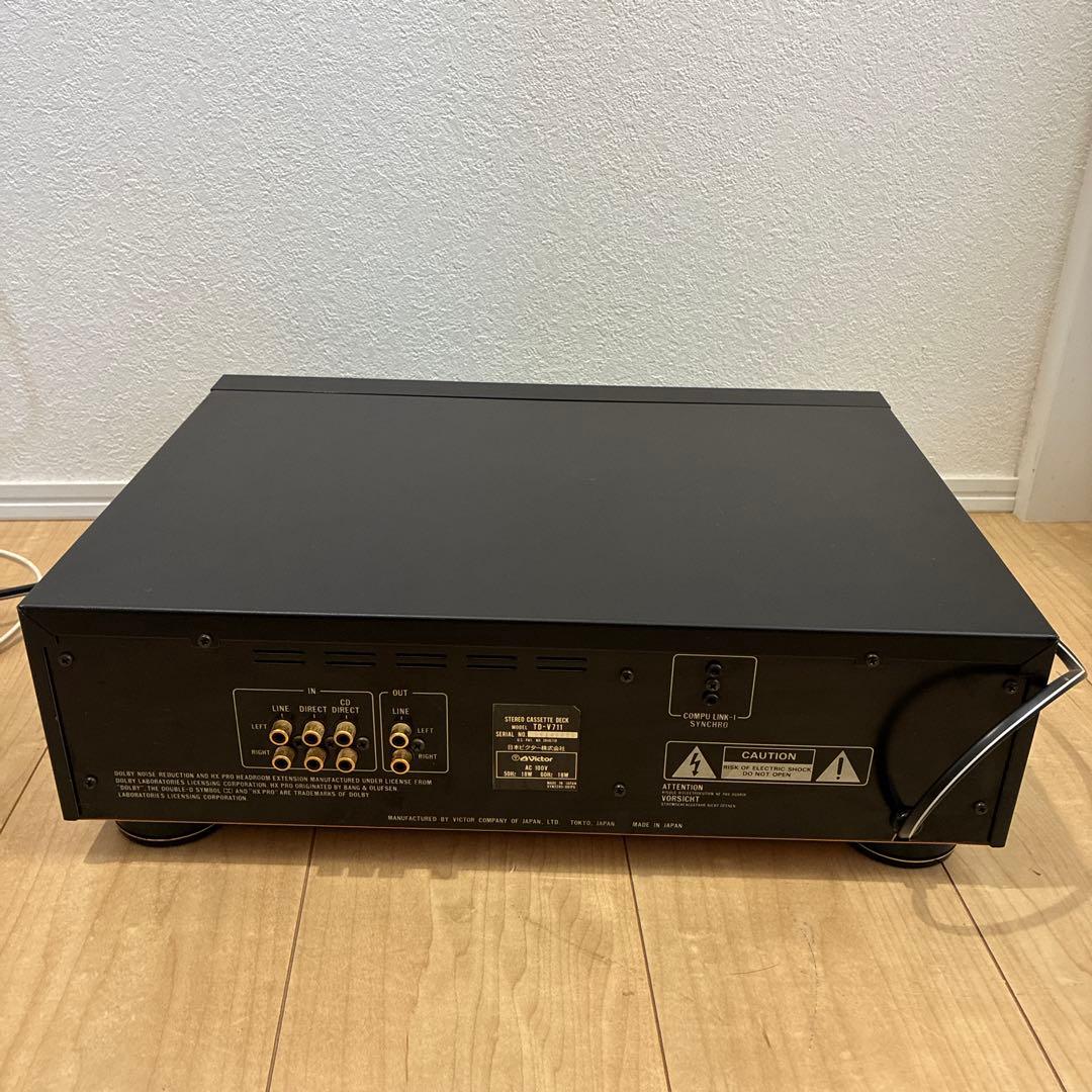 ビクター　ステレオカセットデッキ　TD-V711 3ヘッド　リモコン付属は貴重