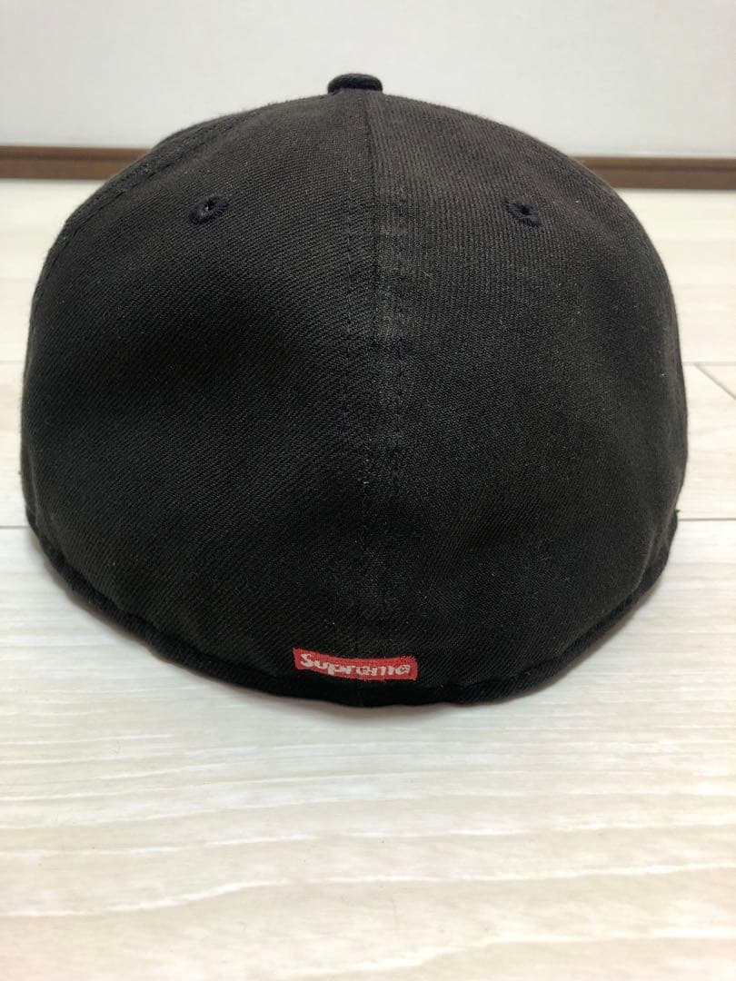 j*a様 supreme new era Sロゴツノ　キャップ