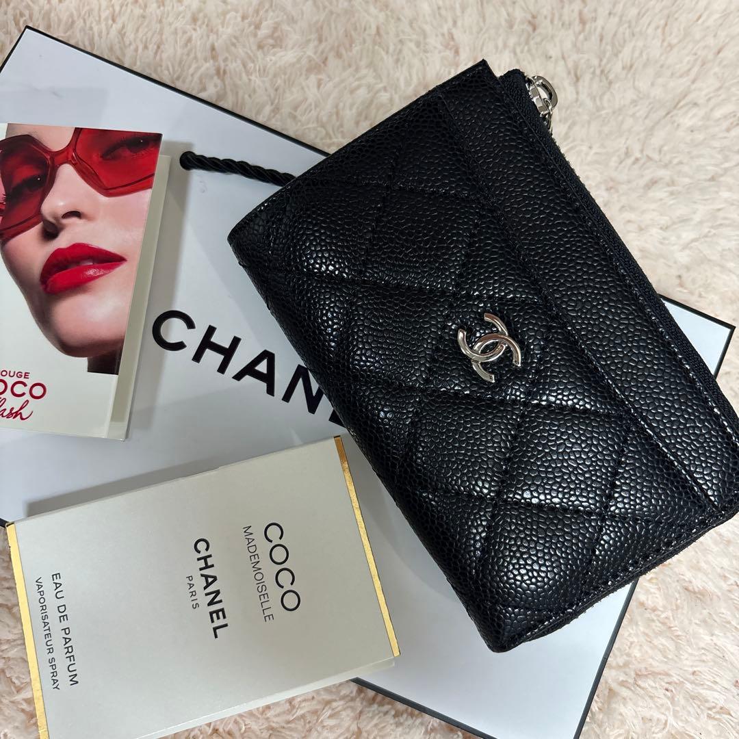 マトラッセ　フラグメントケース　小銭入れ　カードケース　ノベルティ　おまけ付き