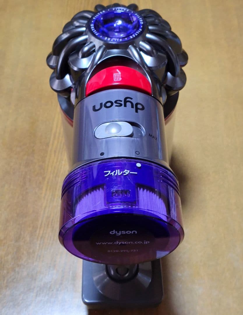 ダイソンV8 SV10K掃除機＋マキタ18vアダプターセット 分解清掃済み動作品