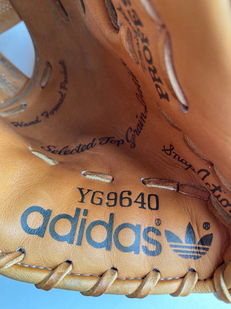 O*8様 adidas硬式用グラブ　内野手用