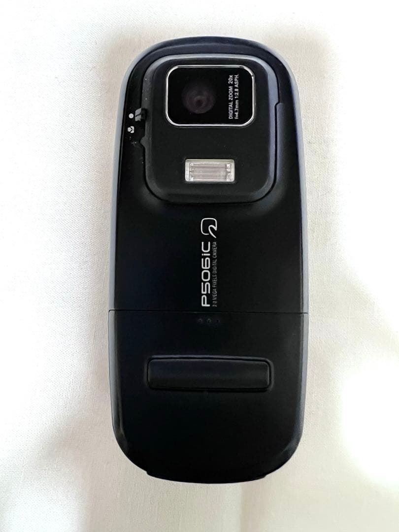 FF7着メロ多数　P506iC アプリ内蔵（パワプロ/パックマンなど）