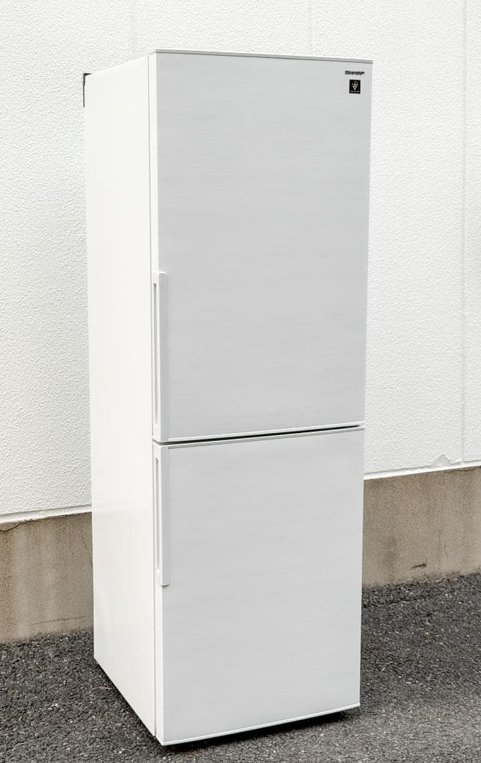 高年式　2023年製 SHARP 冷蔵庫 310L 大容量 家庭用 省エネ