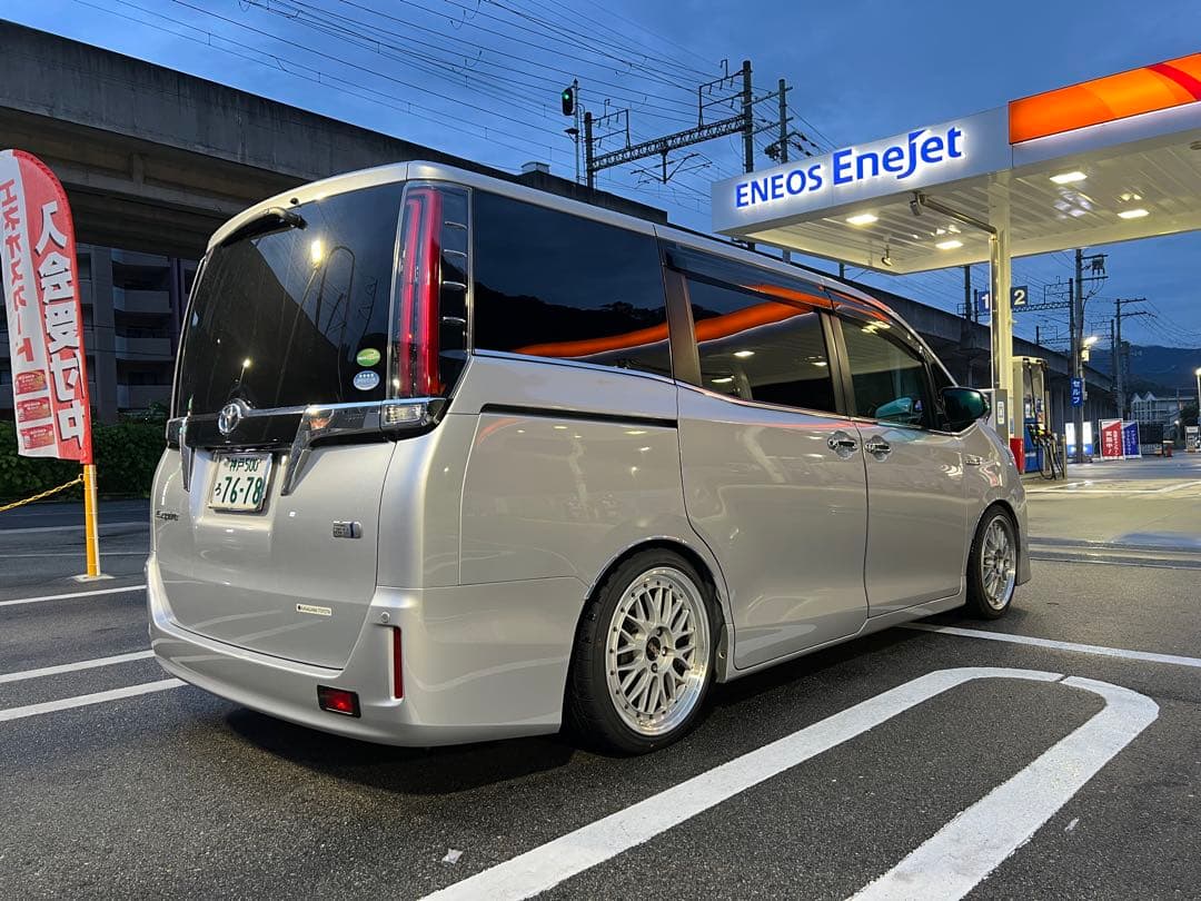 パーフェクトダンパーIII 車高調　80系ヴォクシー　ノア　エスクァイア用