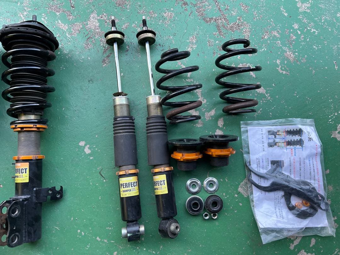 パーフェクトダンパーIII 車高調　80系ヴォクシー　ノア　エスクァイア用