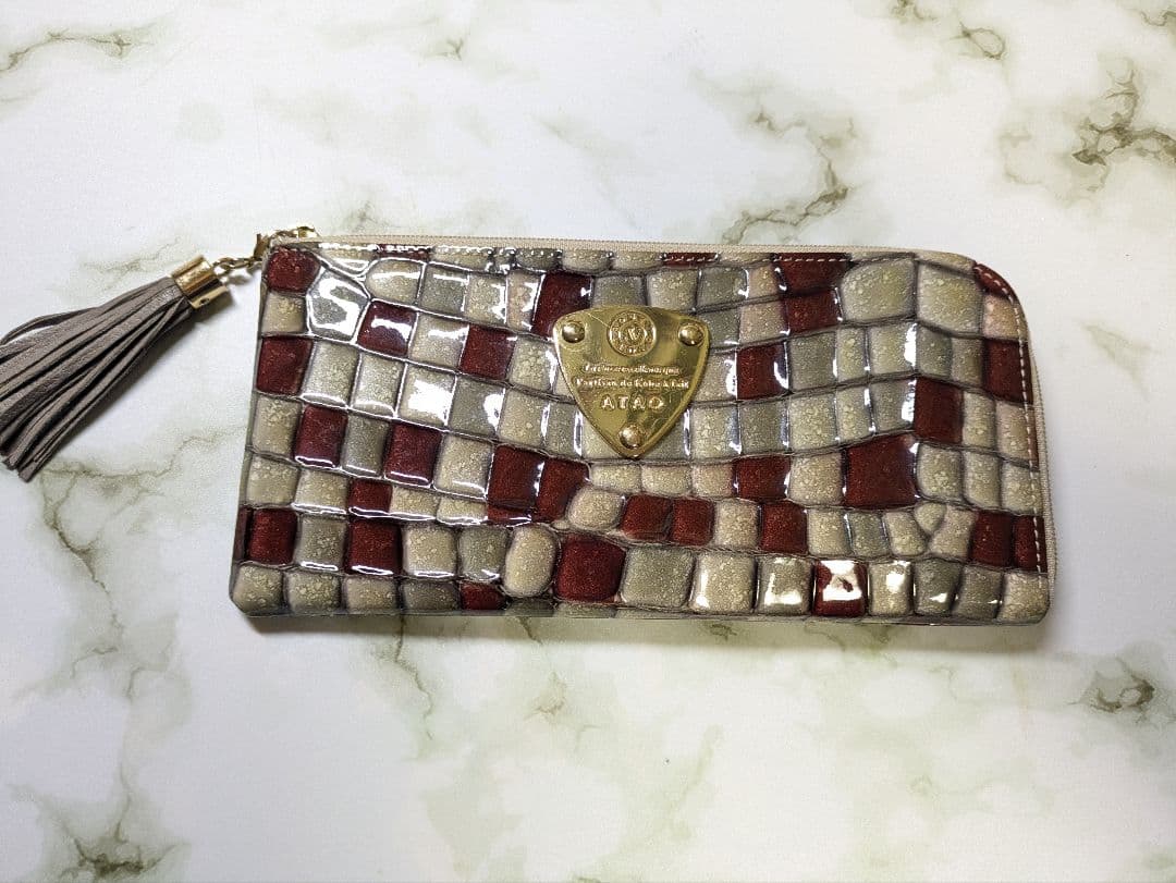 【即購入可、匿名配送】ATAO　リモヴィトロ　長財布　美品