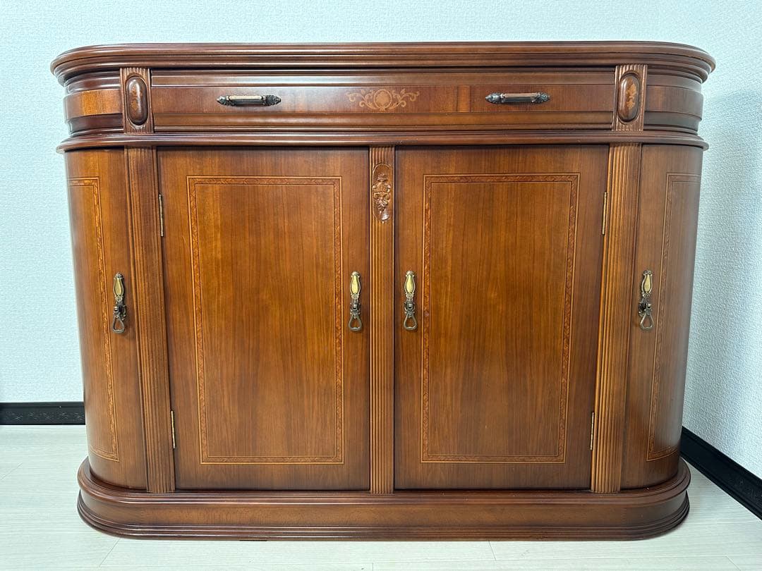 イタリア アンティーク調 象嵌 金具取手 サイドボード キャビネット ※i4※