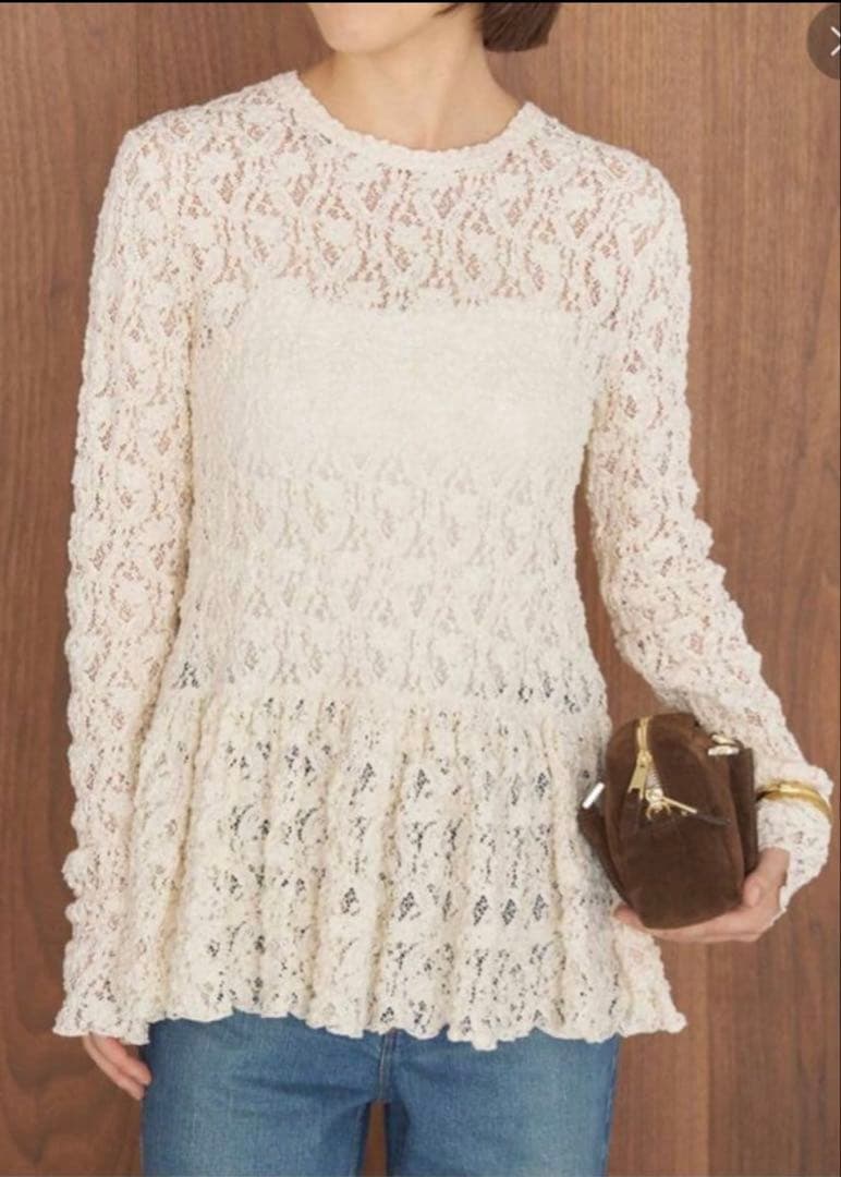 IENA Flowerストレッチレース ペプラムプルオーバー