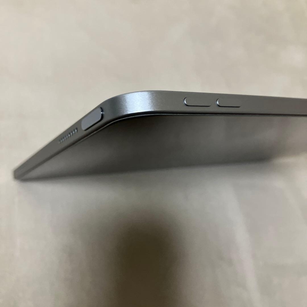 サ*メ様 iPad Air M2 Wi-Fiモデル 128GB 第6世代