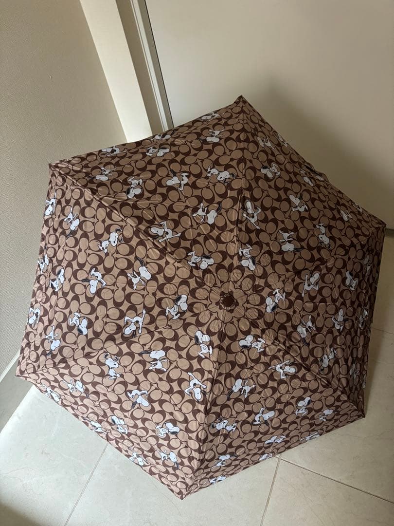 COACH✖️スヌーピー/ 折りたたみ傘 晴雨兼用