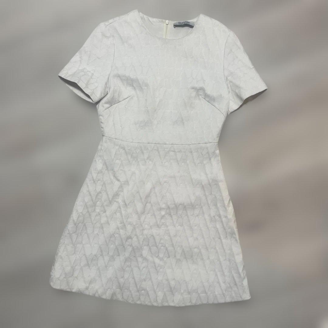 最終価格⭐︎ バレンティノ　総柄ワンピース